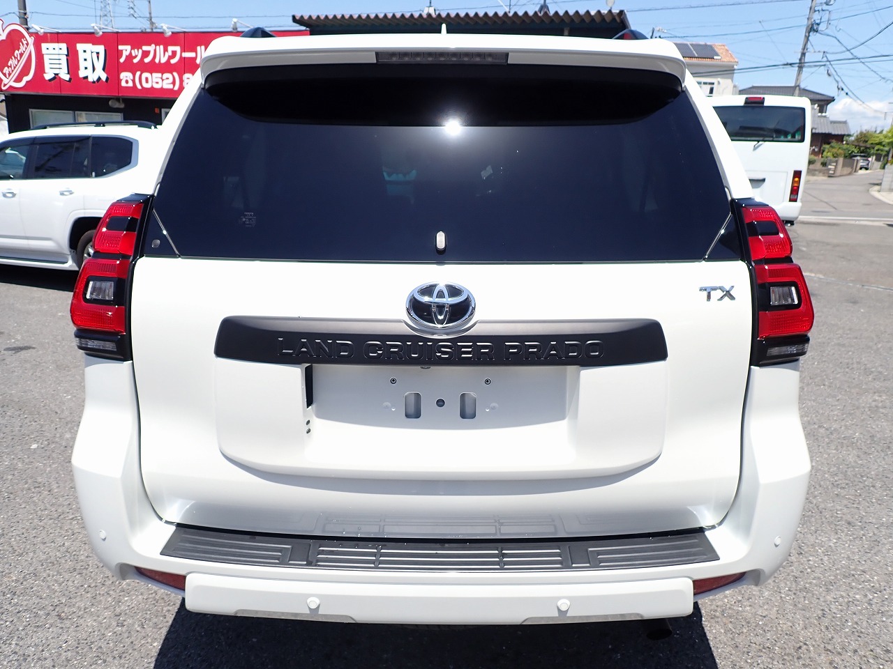 TOYOTA Land Cruiser Prado