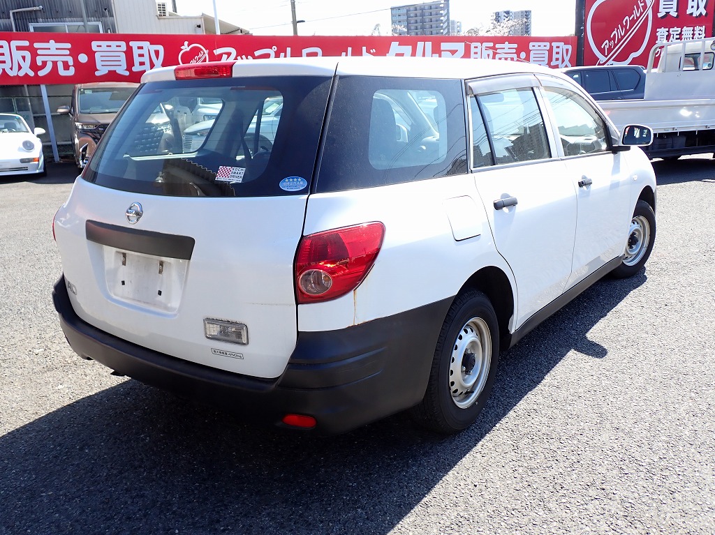 NISSAN AD Van