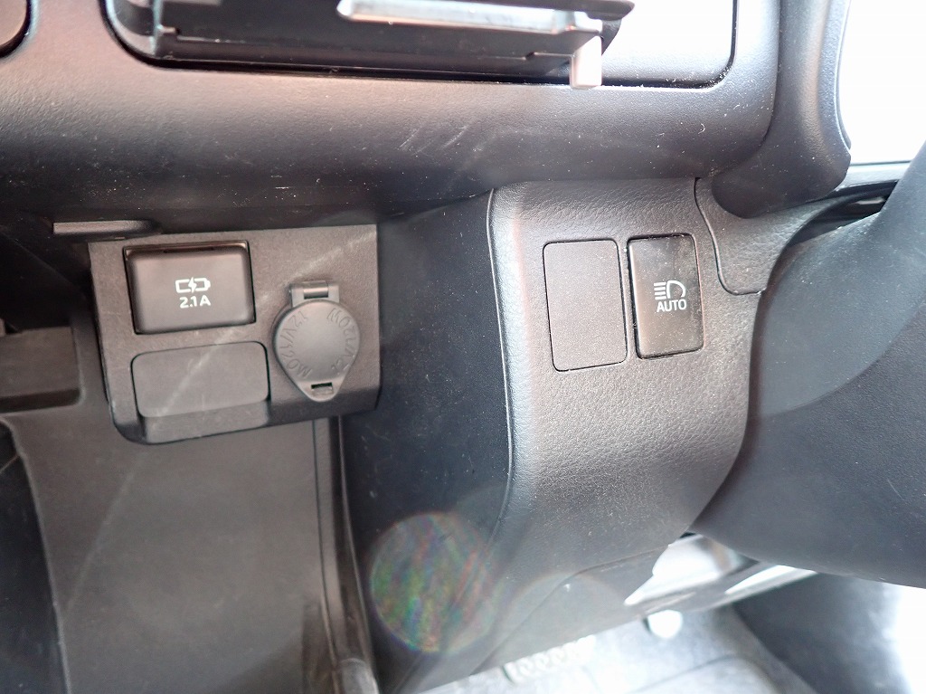 MAZDA Familia Van