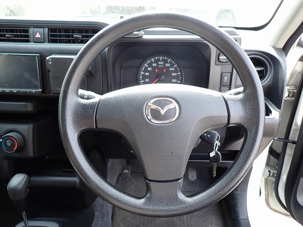 MAZDA Familia Van