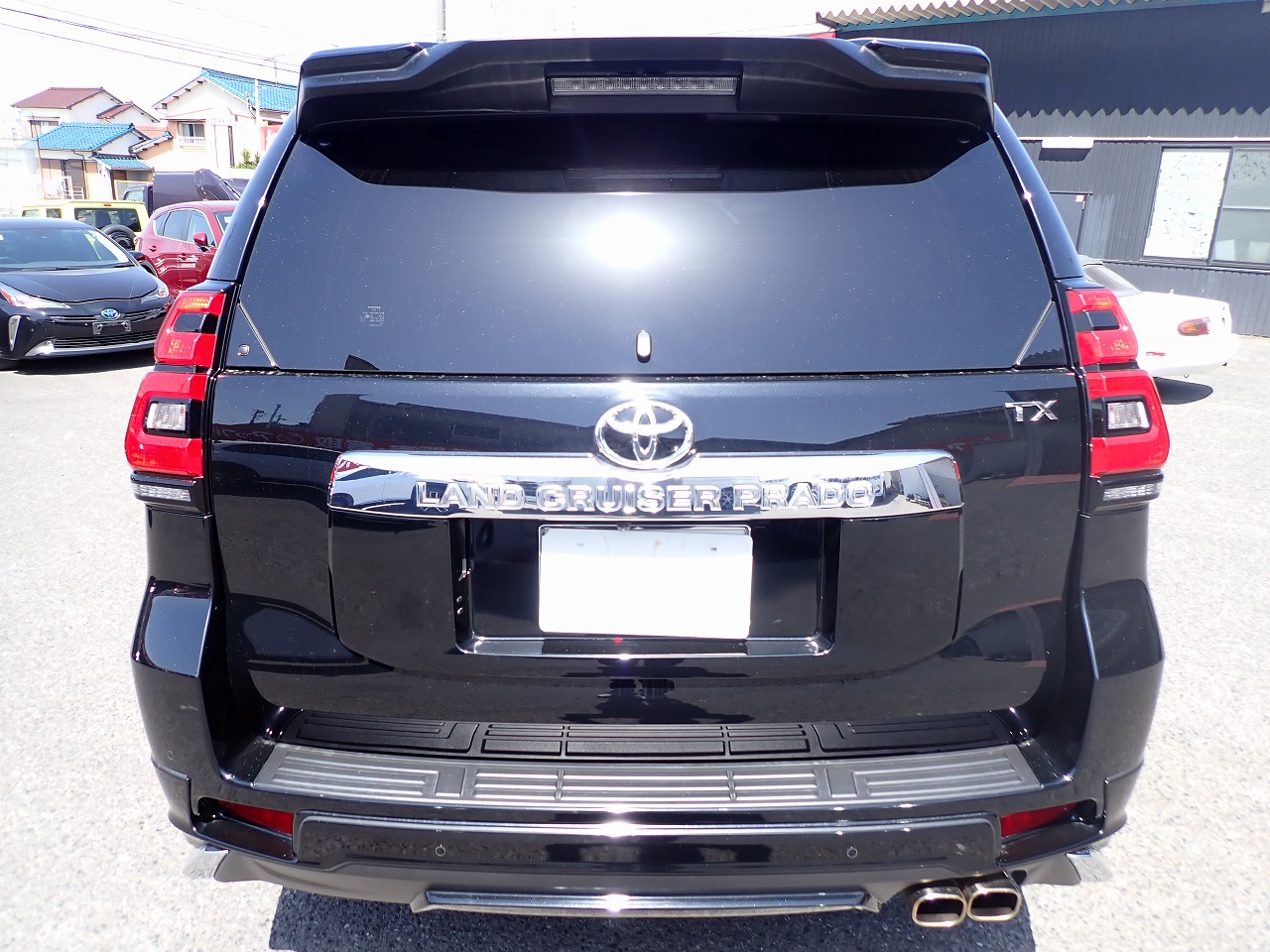 TOYOTA Land Cruiser Prado