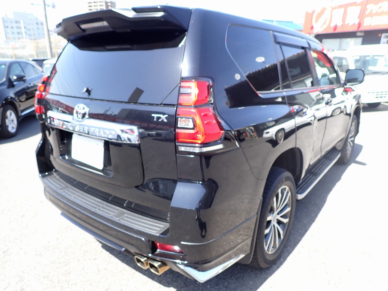 TOYOTA Land Cruiser Prado