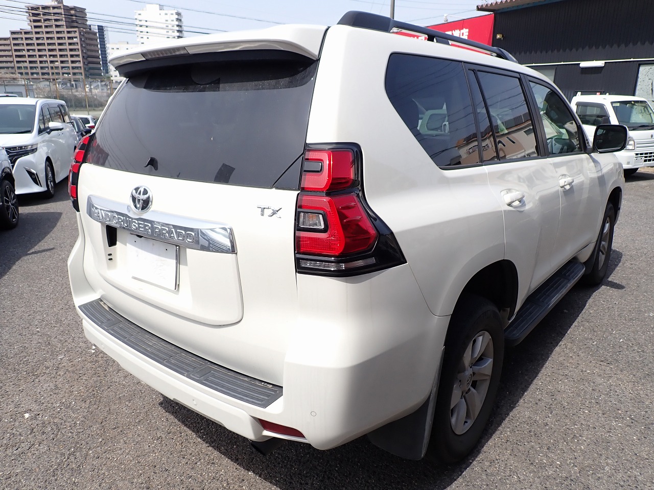 TOYOTA Land Cruiser Prado