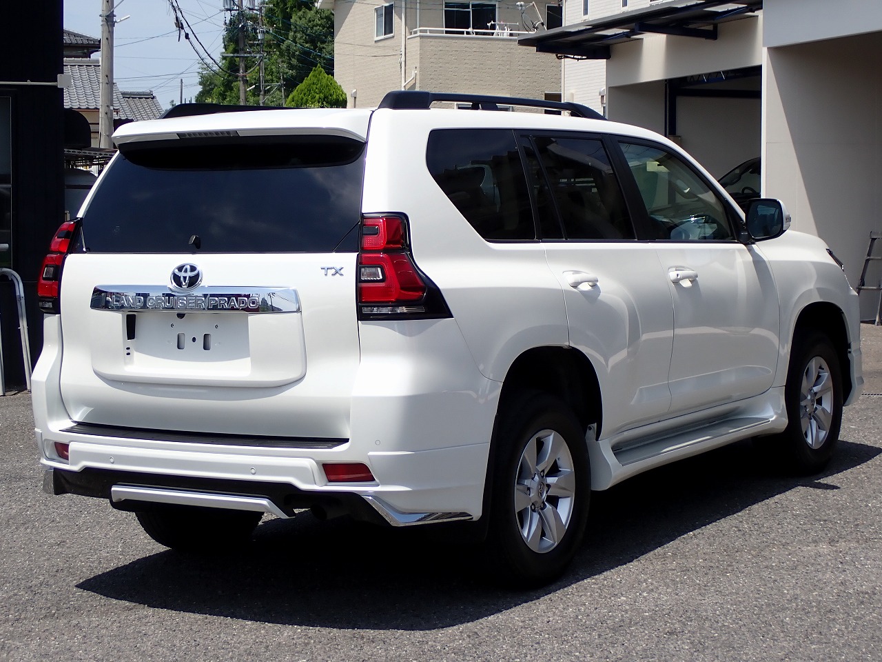 TOYOTA Land Cruiser Prado