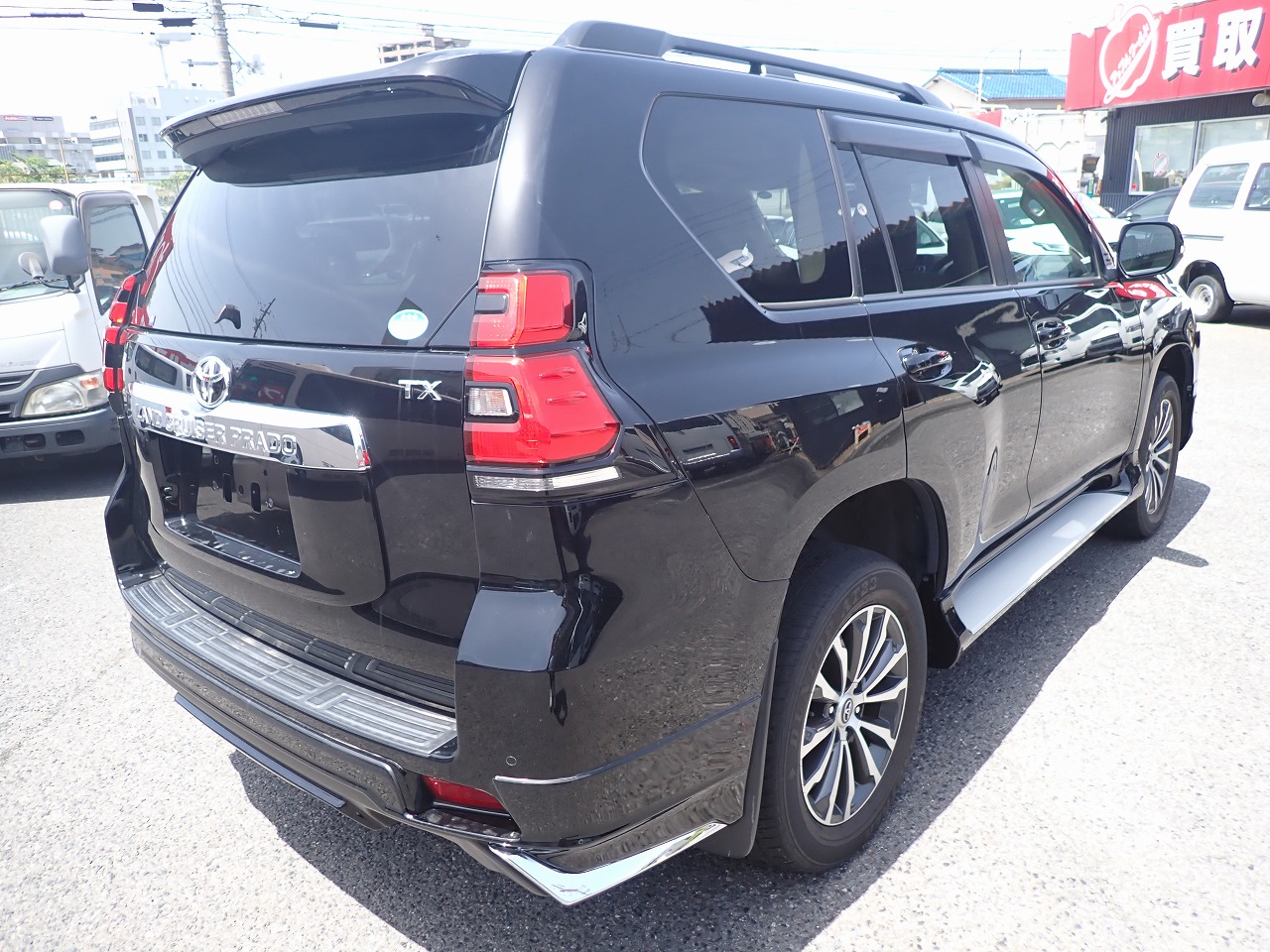 TOYOTA Land Cruiser Prado