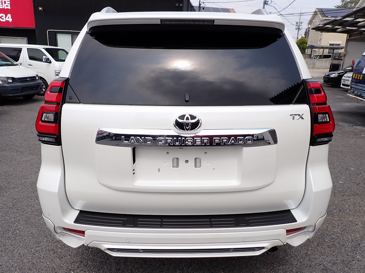 TOYOTA Land Cruiser Prado