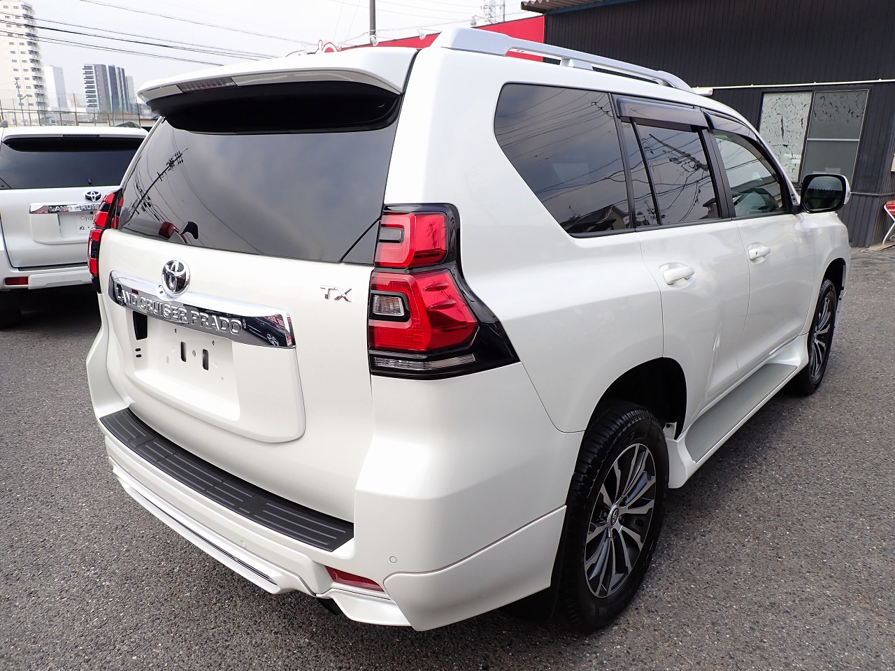 TOYOTA Land Cruiser Prado