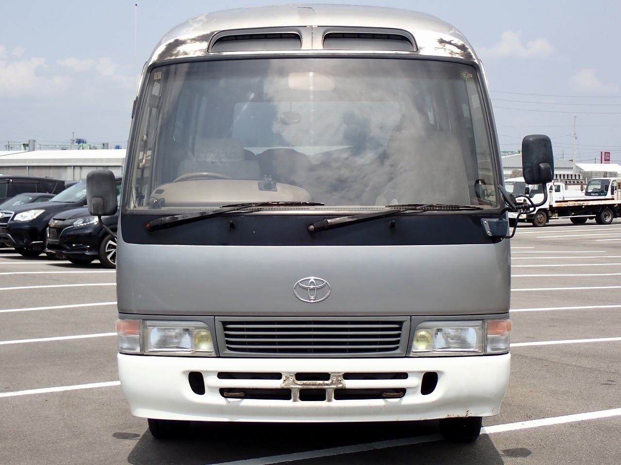 TOYOTA Coaster