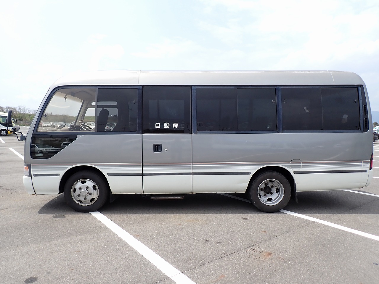 TOYOTA Coaster