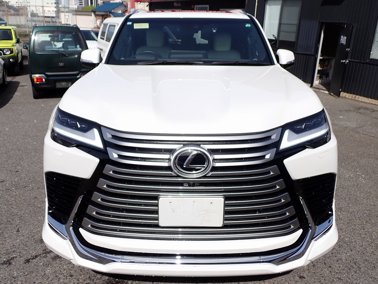 LEXUS LX