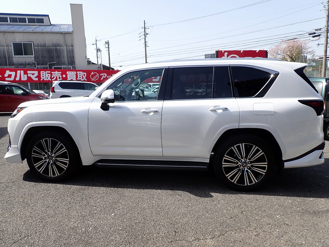 LEXUS LX