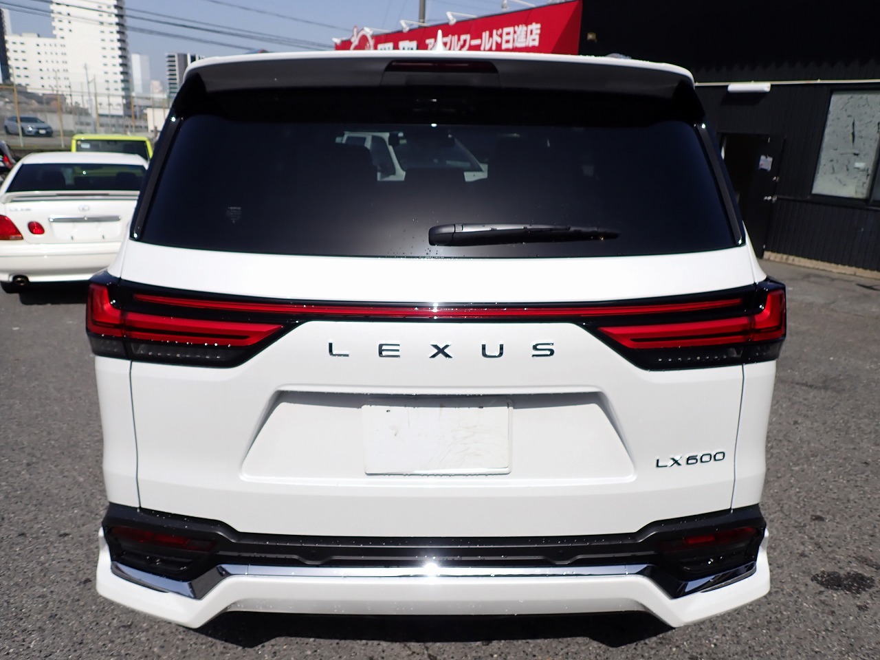 LEXUS LX