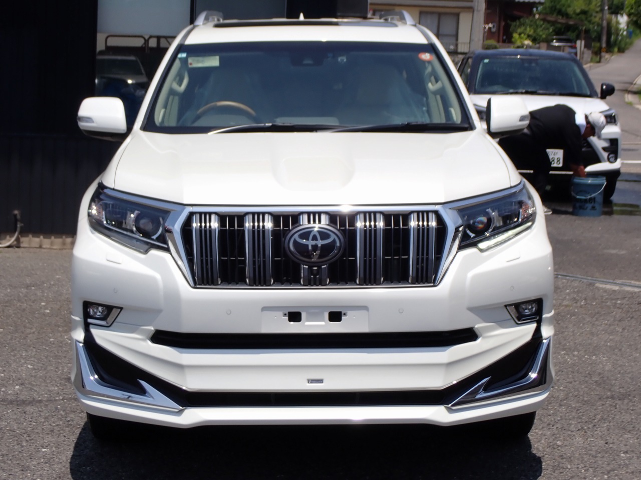 TOYOTA Land Cruiser Prado
