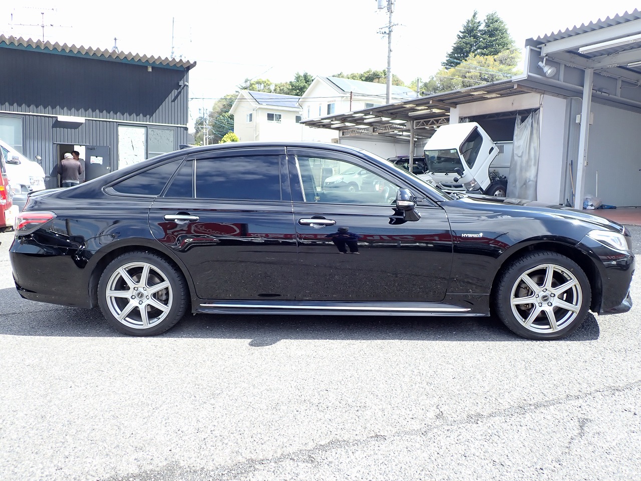 TOYOTA CROWN
