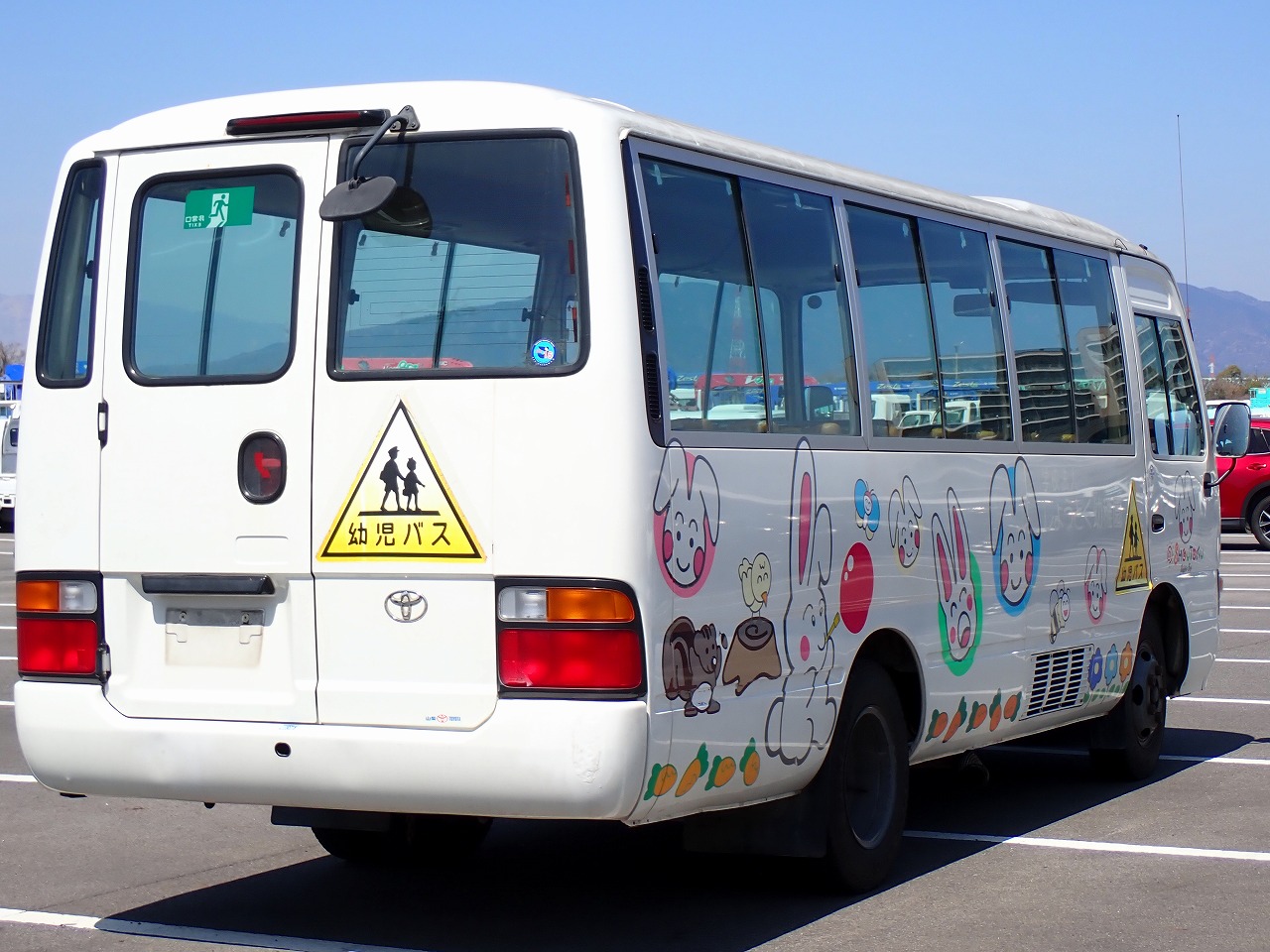 TOYOTA Coaster