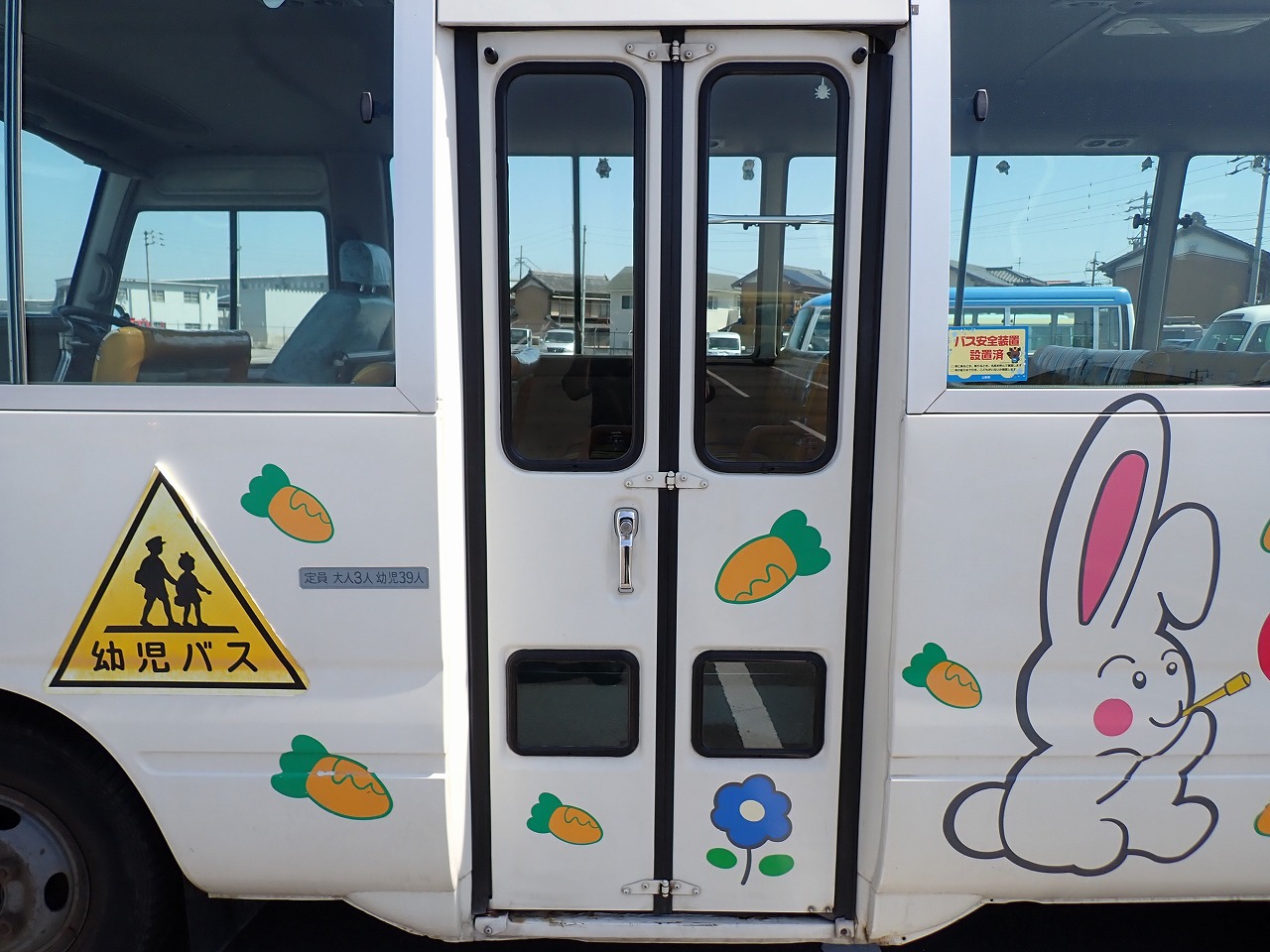 TOYOTA Coaster
