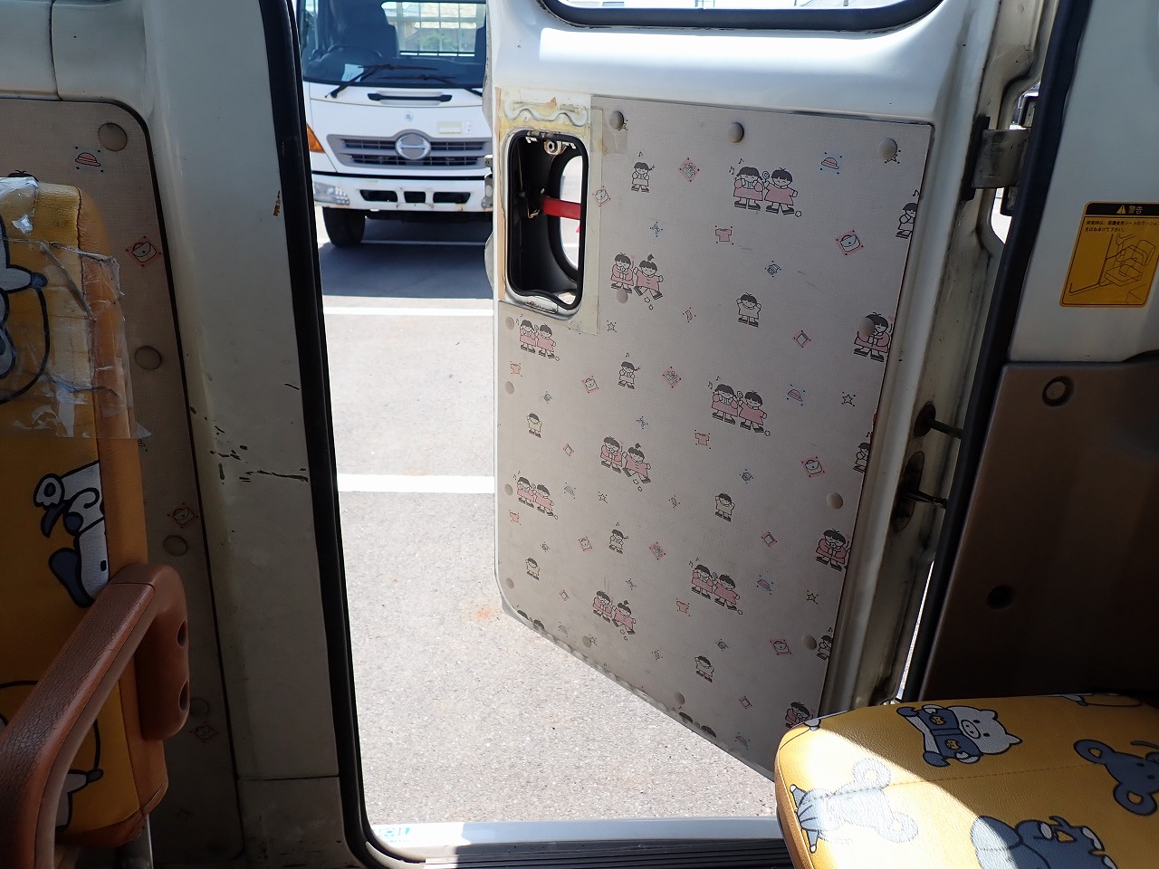 TOYOTA Coaster