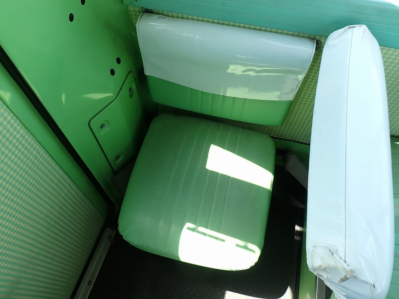 NISSAN Civilian Bus