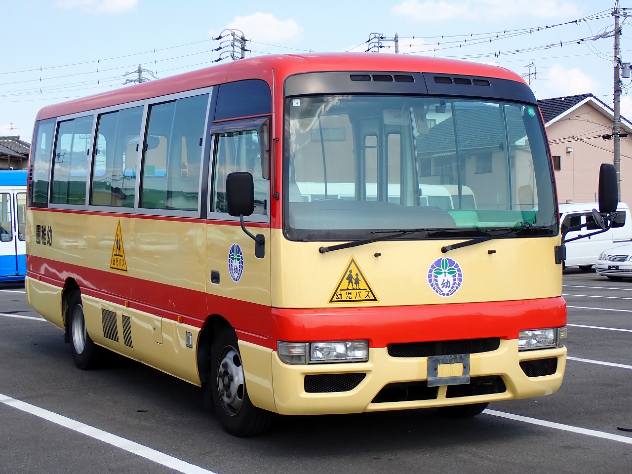 NISSAN Civilian Bus