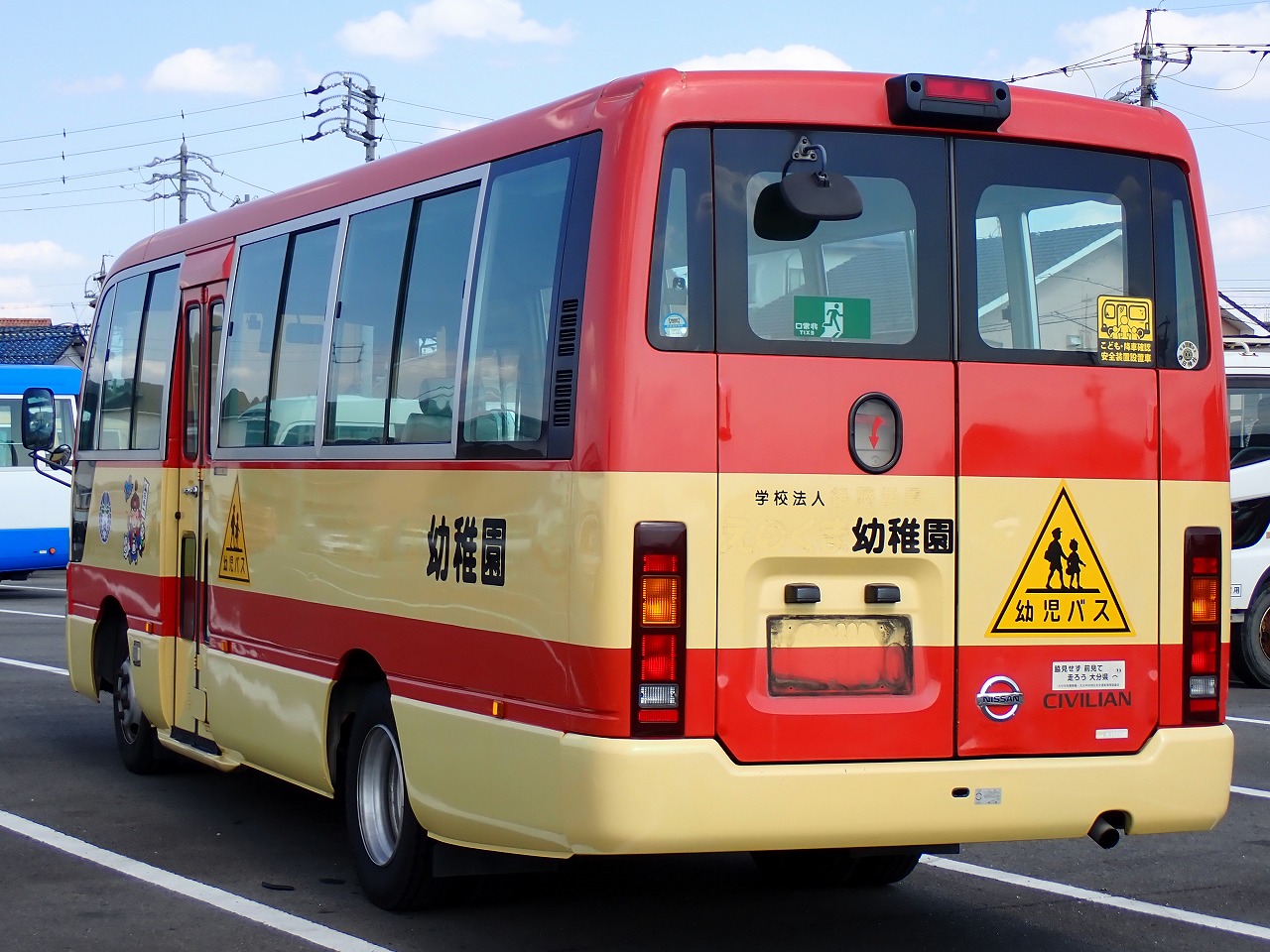 NISSAN Civilian Bus