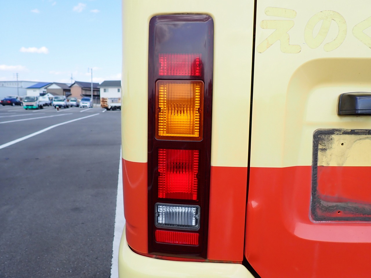 NISSAN Civilian Bus