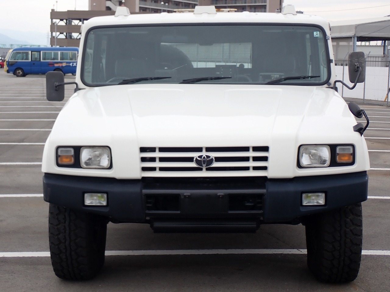 TOYOTA Megacruiser