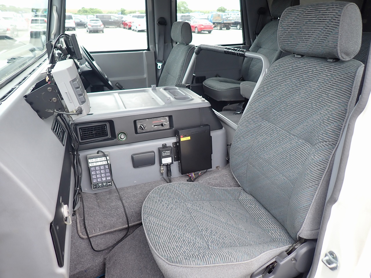 TOYOTA Megacruiser