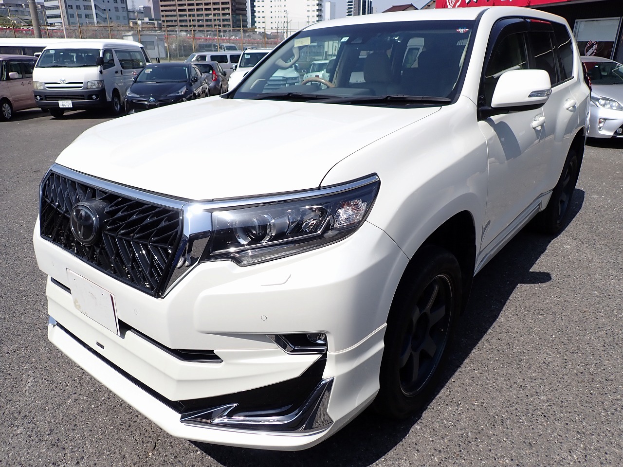 TOYOTA Land Cruiser Prado