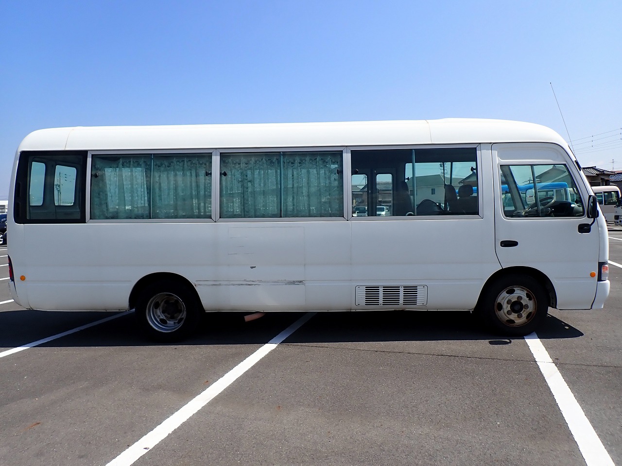 TOYOTA Coaster