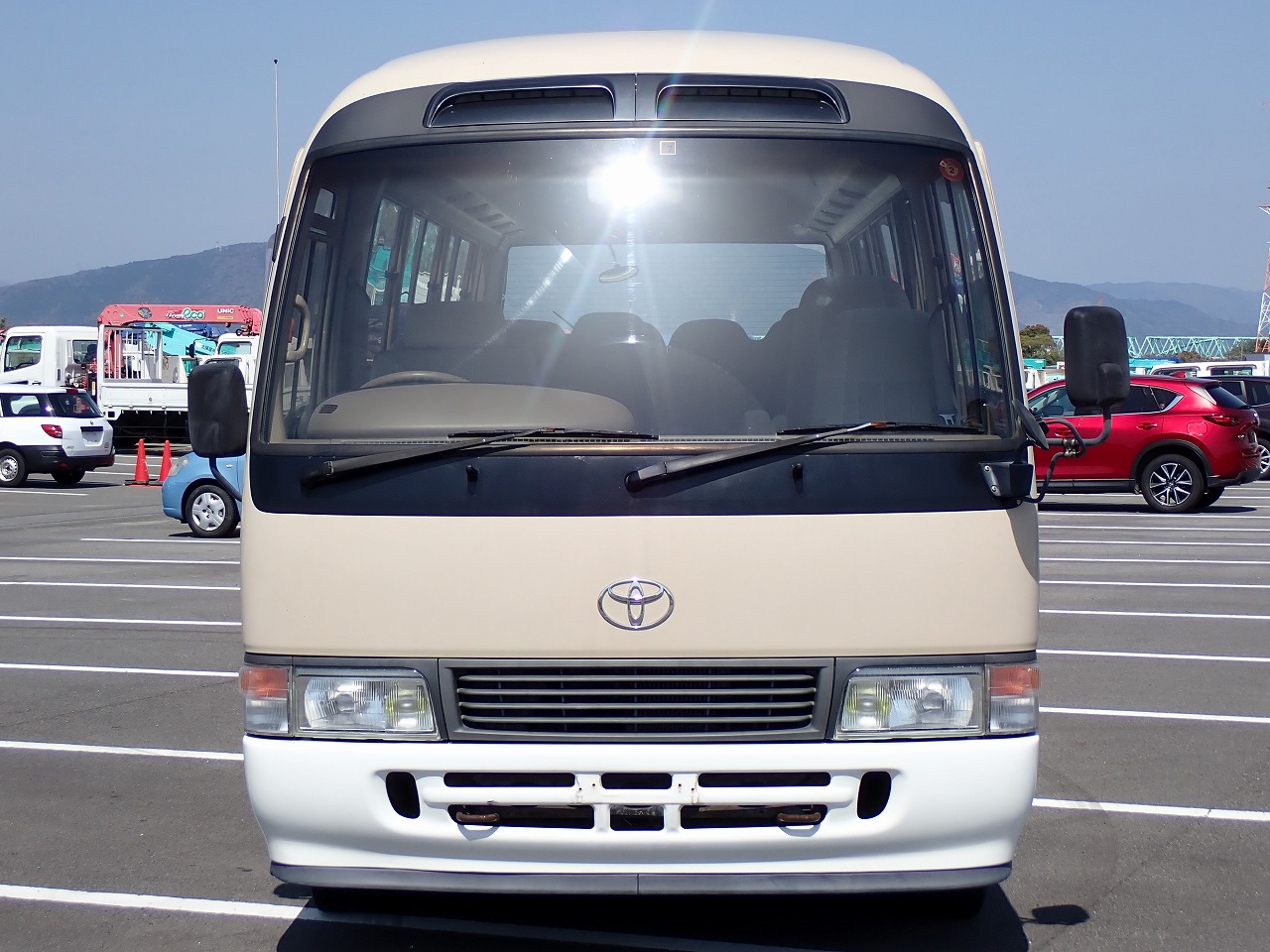 TOYOTA Coaster