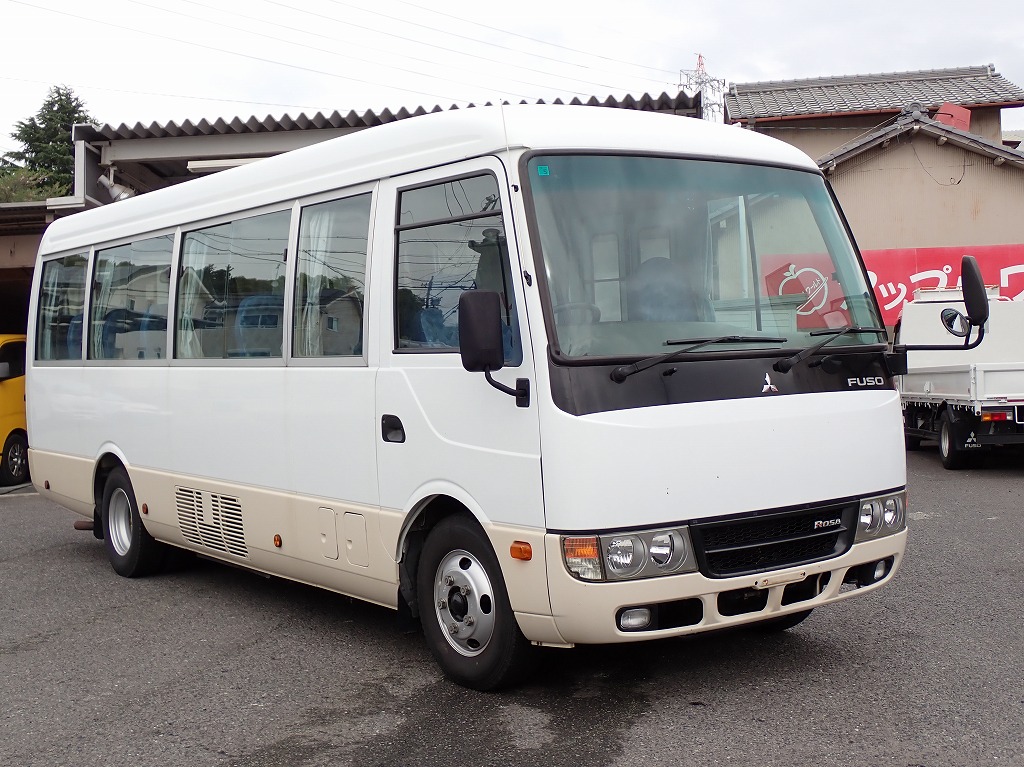 MITSUBISHI Rosa