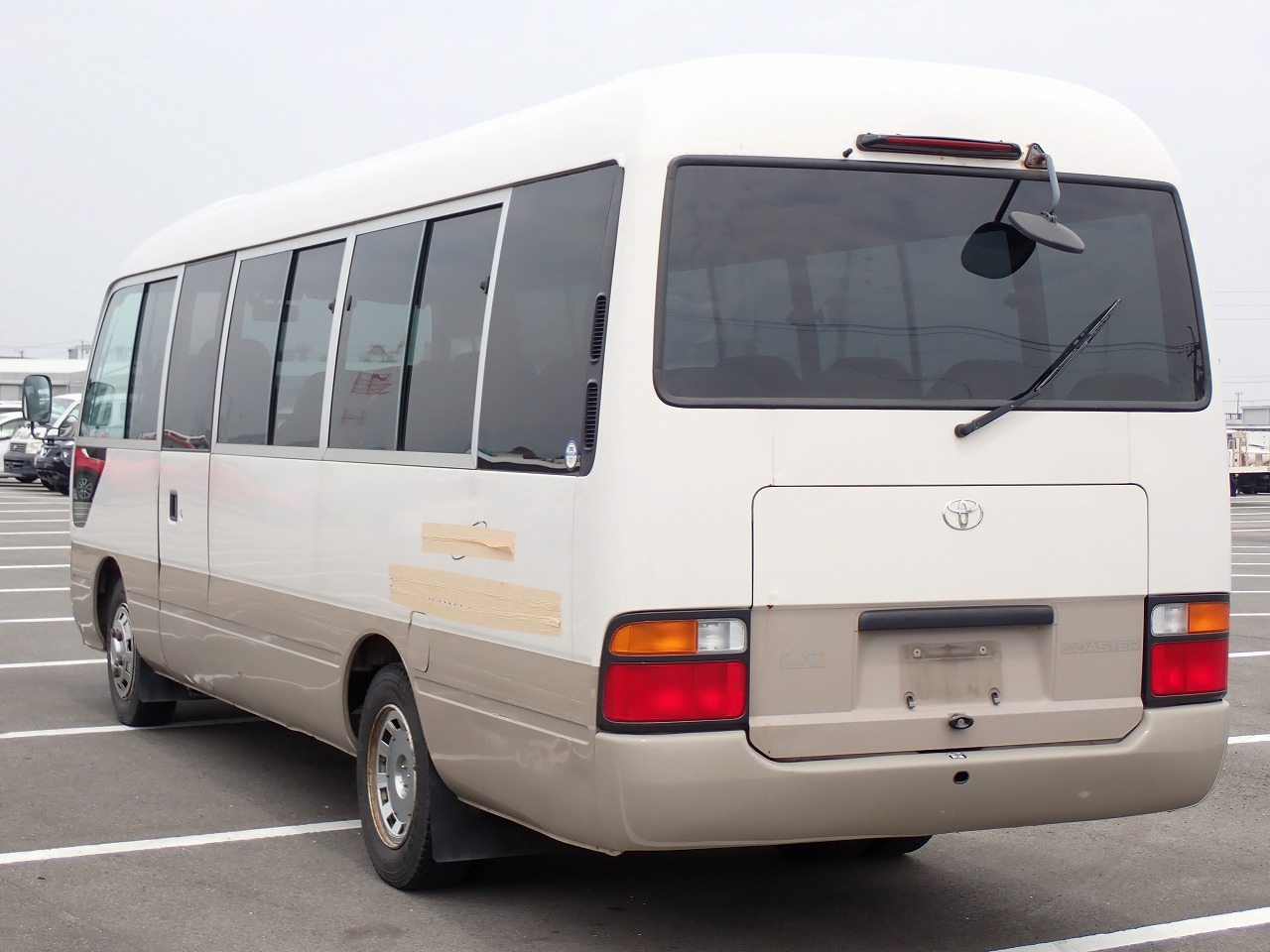 TOYOTA Coaster