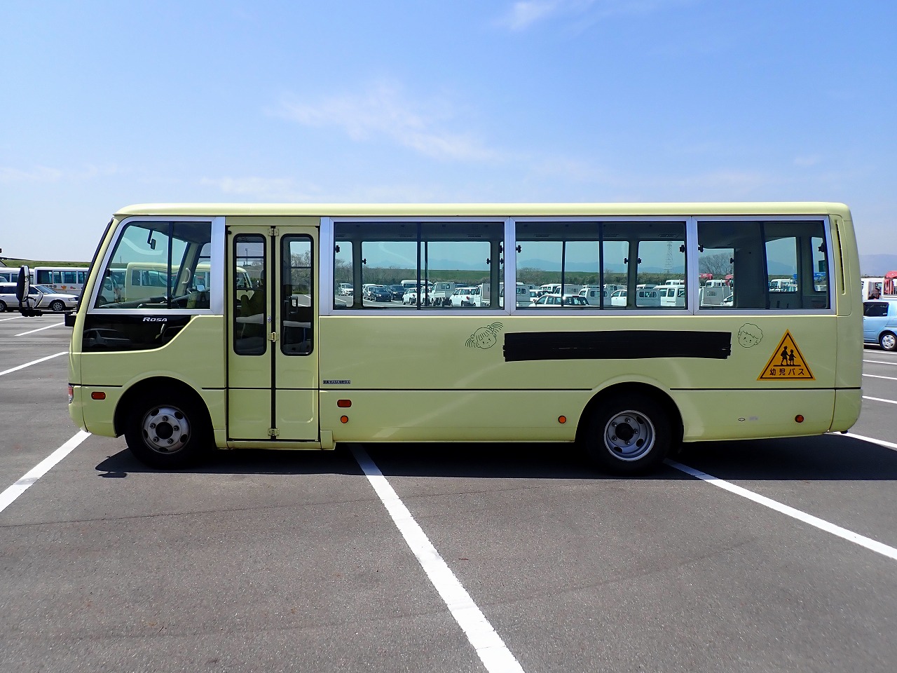 NISSAN Civilian Bus