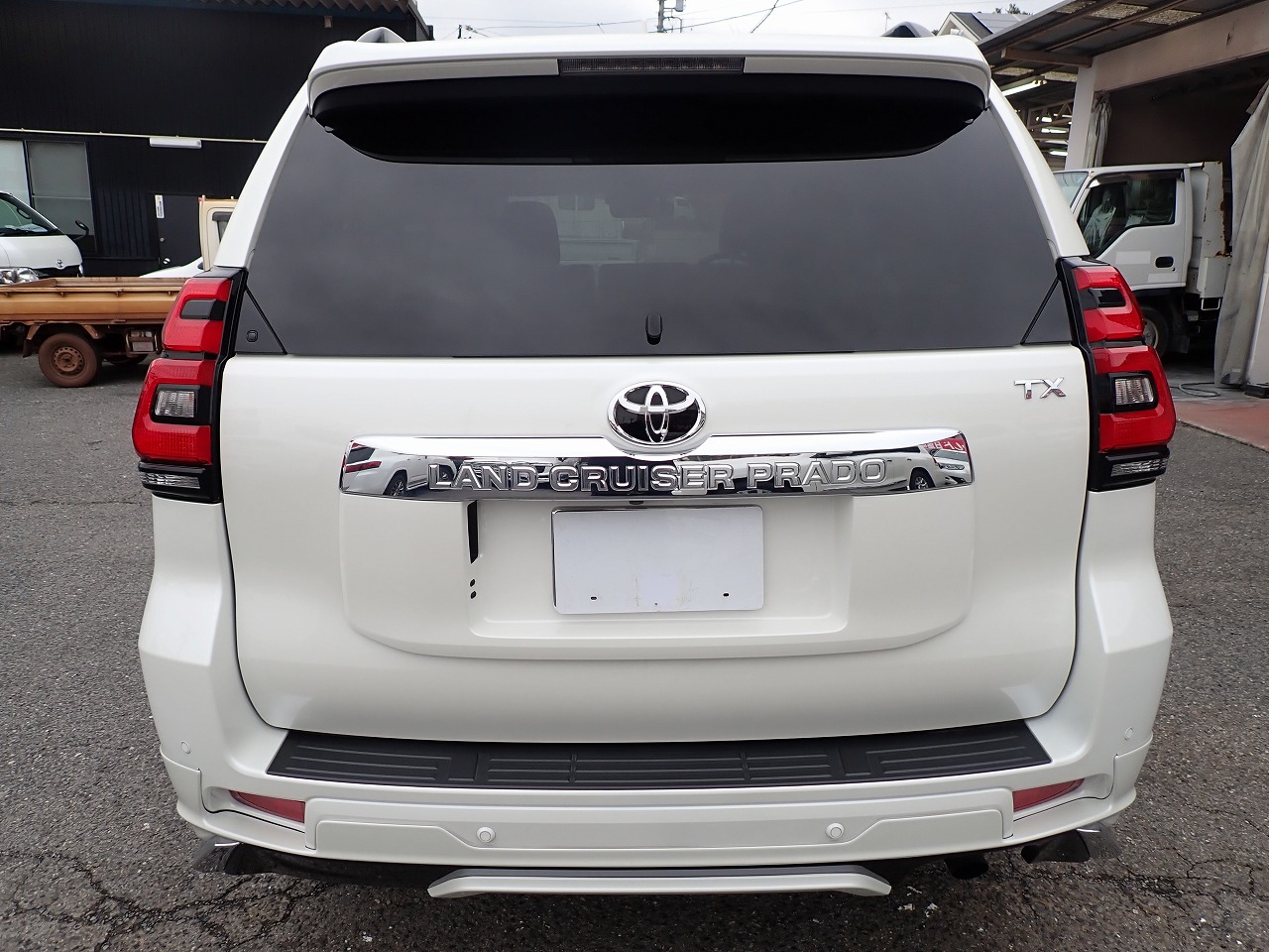 TOYOTA Land Cruiser Prado