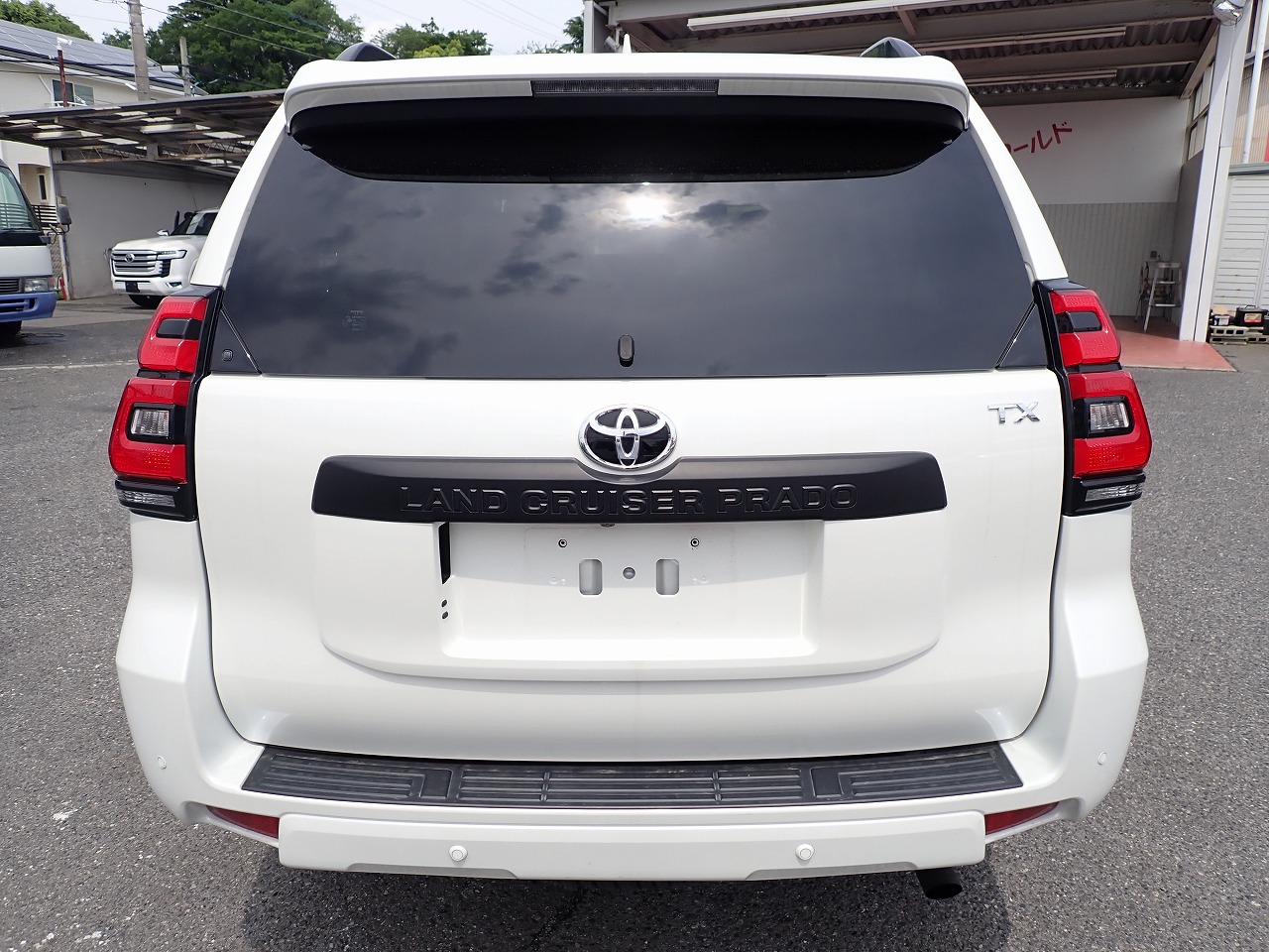 TOYOTA Land Cruiser Prado