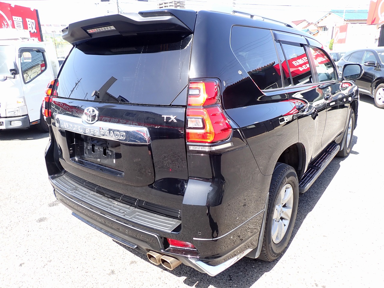 TOYOTA Land Cruiser Prado