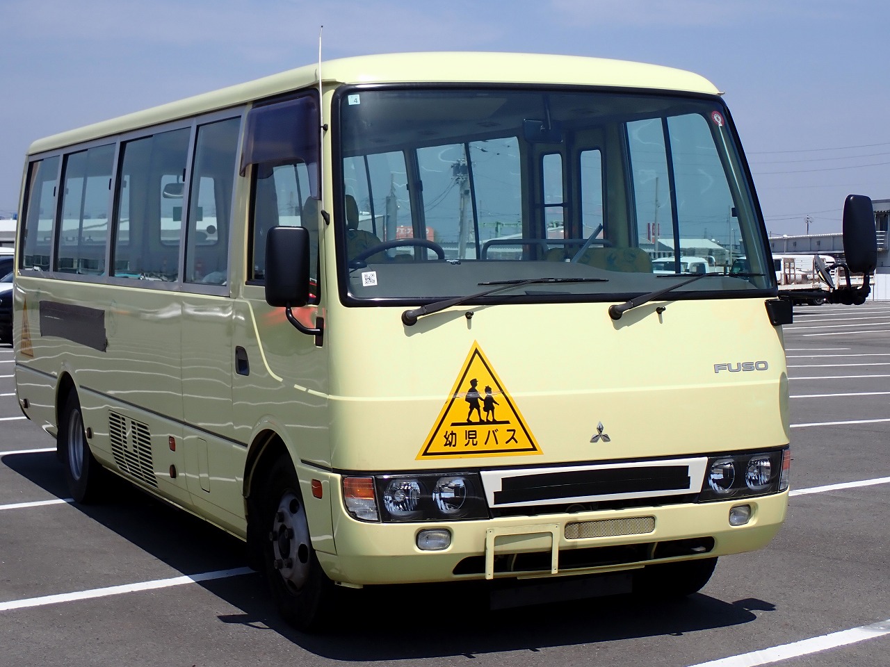 MITSUBISHI Rosa