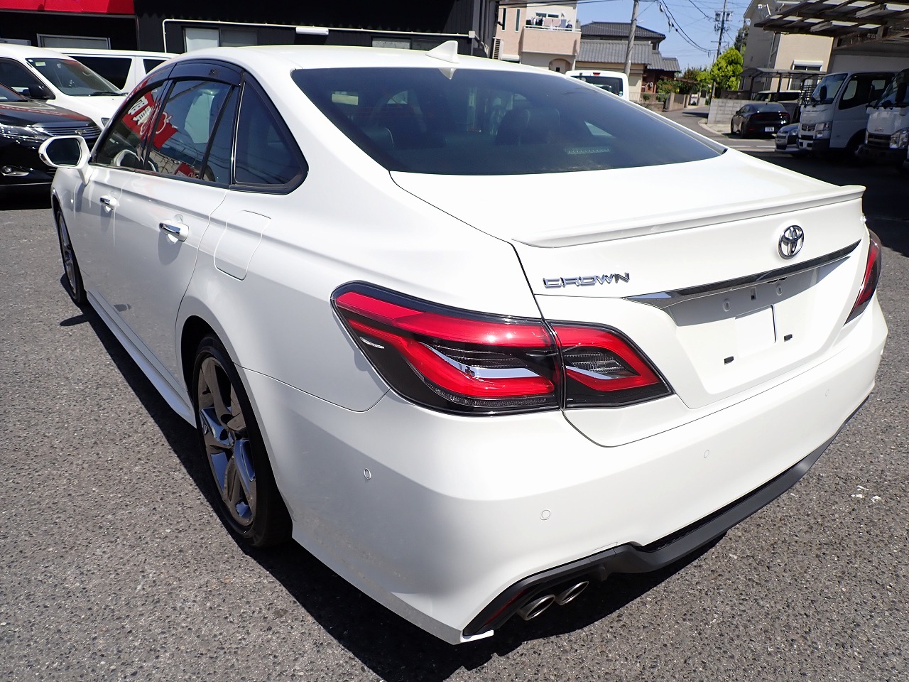 TOYOTA CROWN