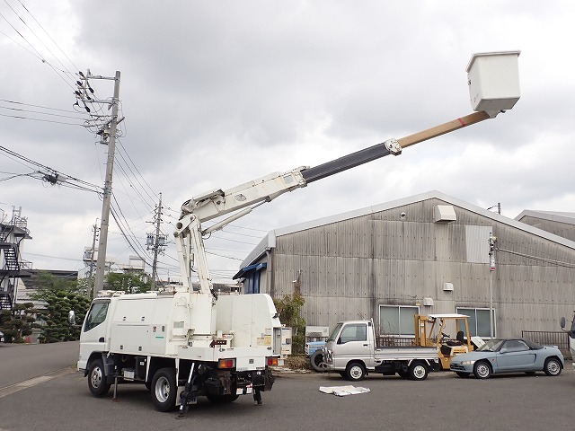 MITSUBISHI Canter