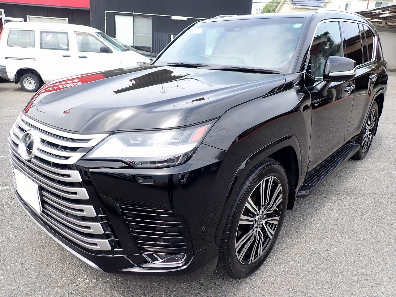 LEXUS LX