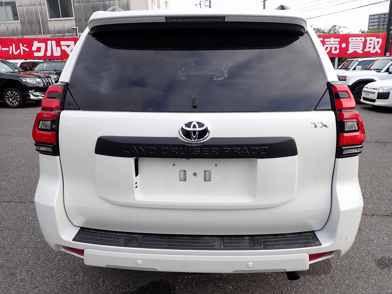TOYOTA Land Cruiser Prado