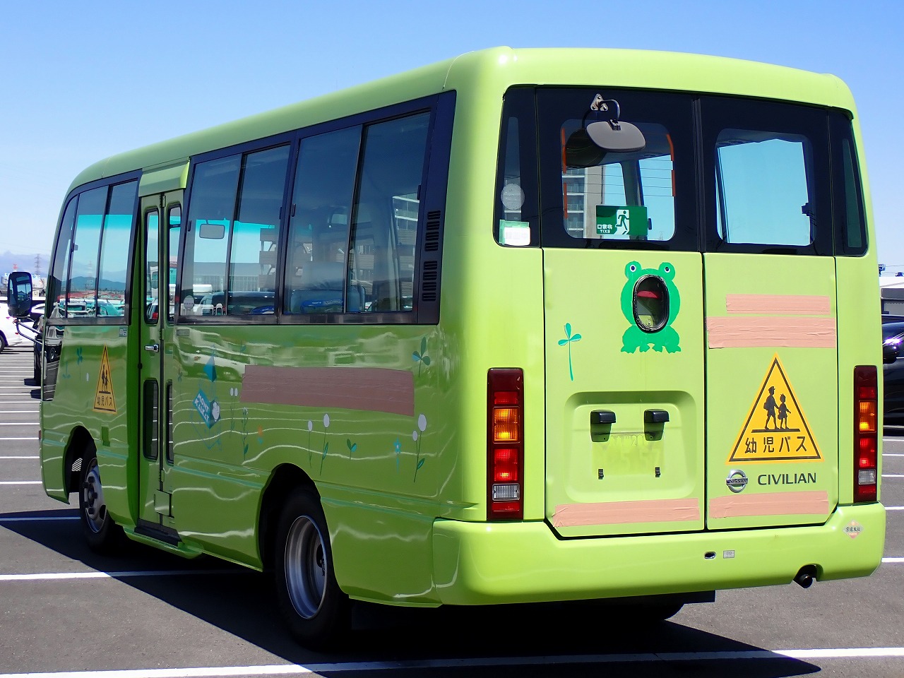 NISSAN Civilian Bus