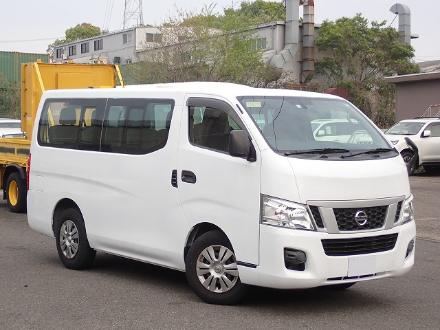 NISSAN NV 350 CARAVAN