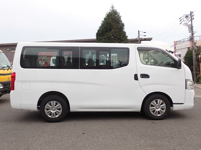 NISSAN NV 350 CARAVAN