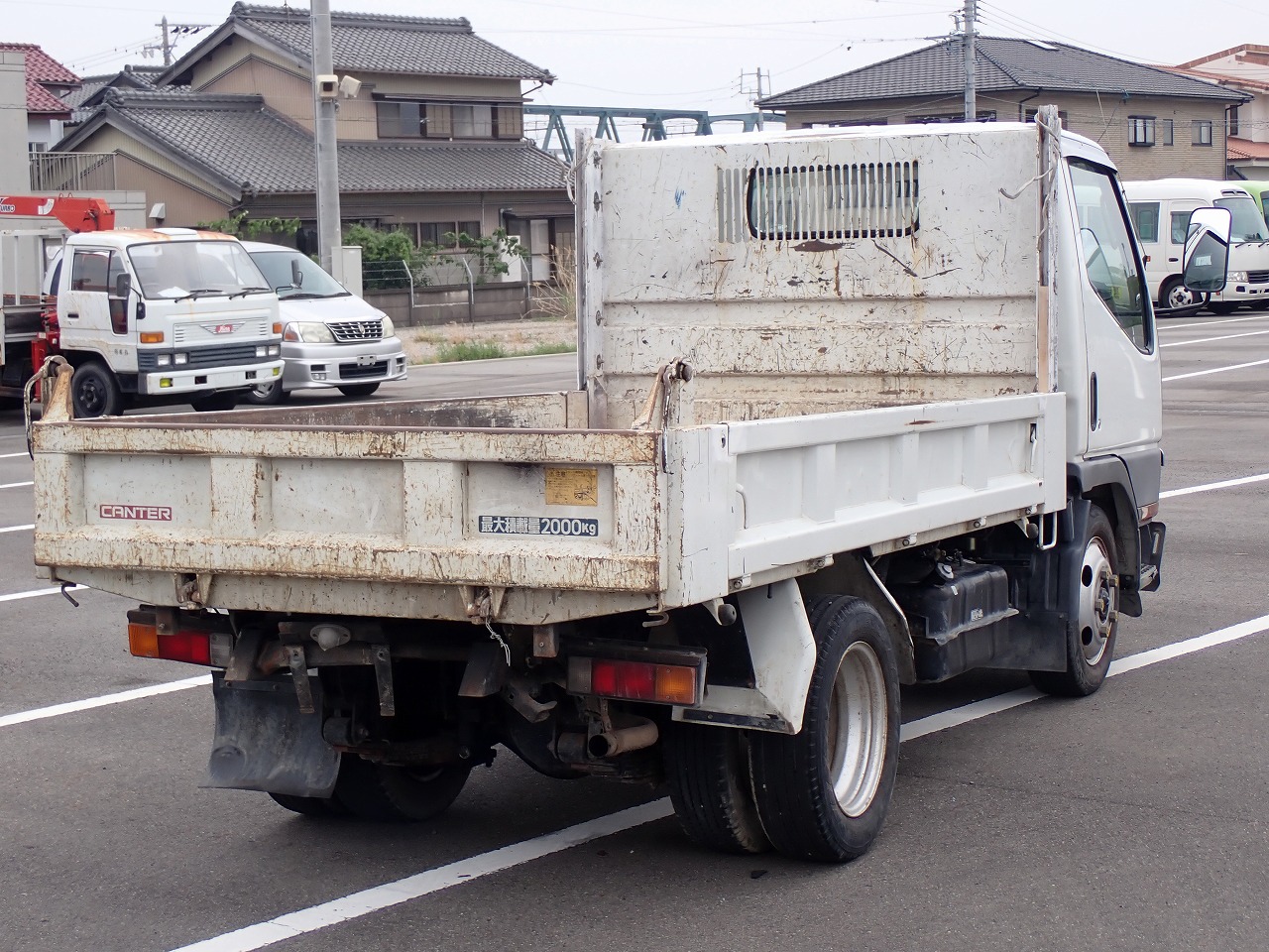 MITSUBISHI Canter
