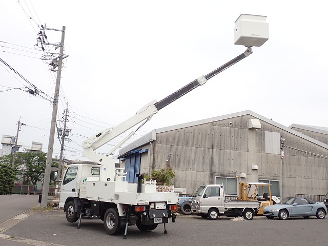 MITSUBISHI Canter