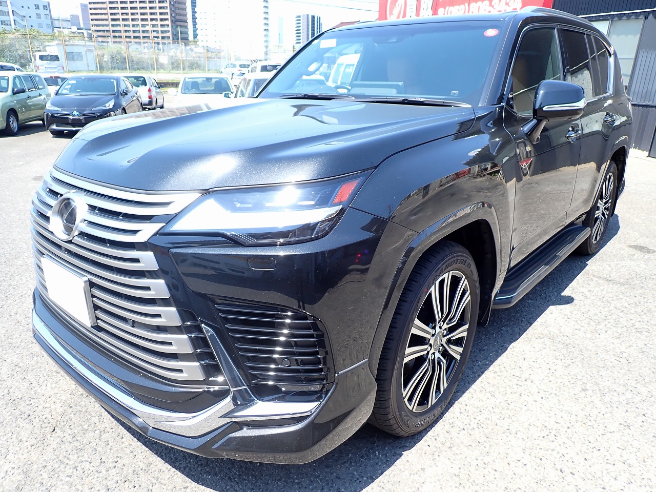 LEXUS LX