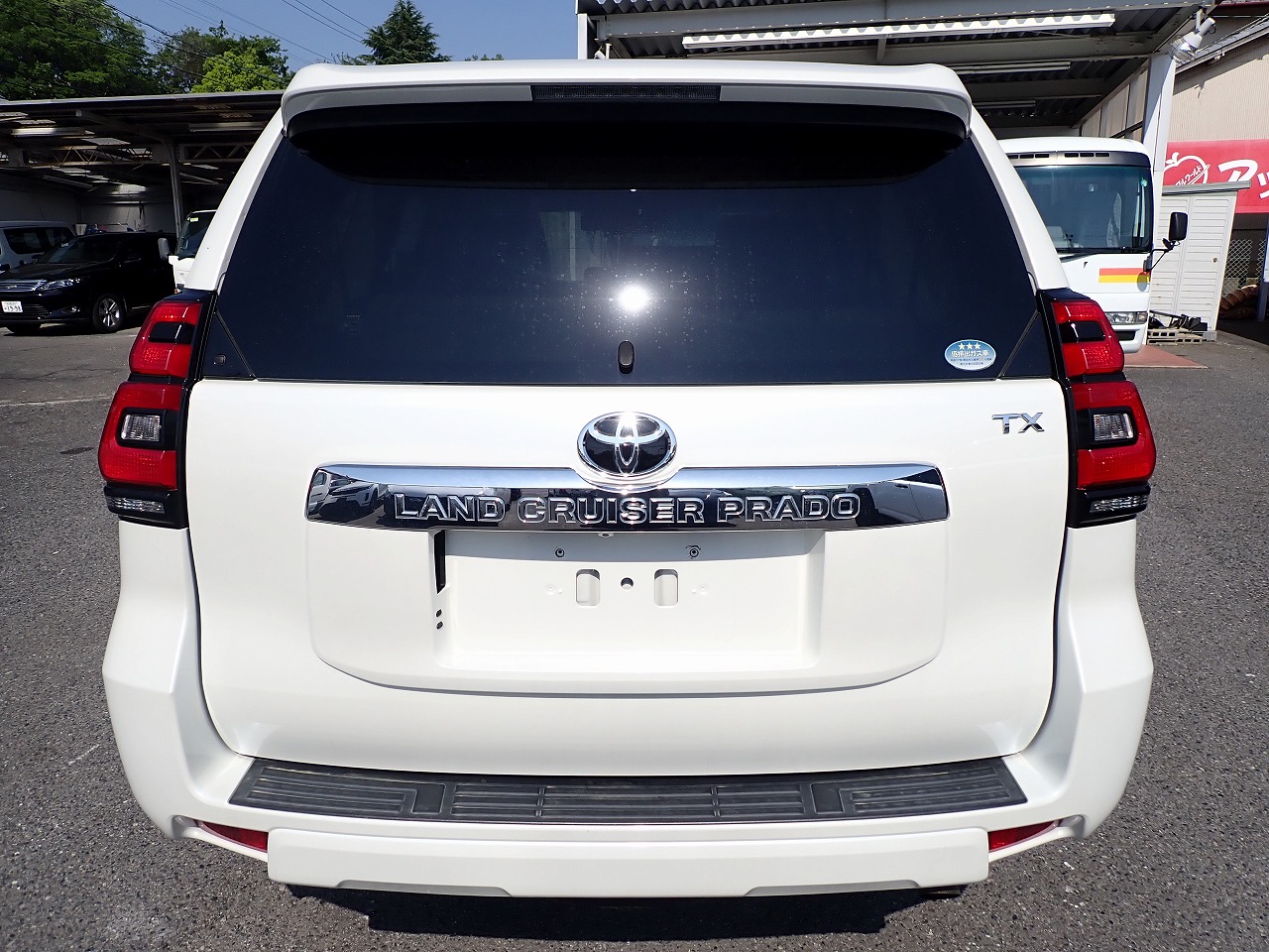 TOYOTA Land Cruiser Prado