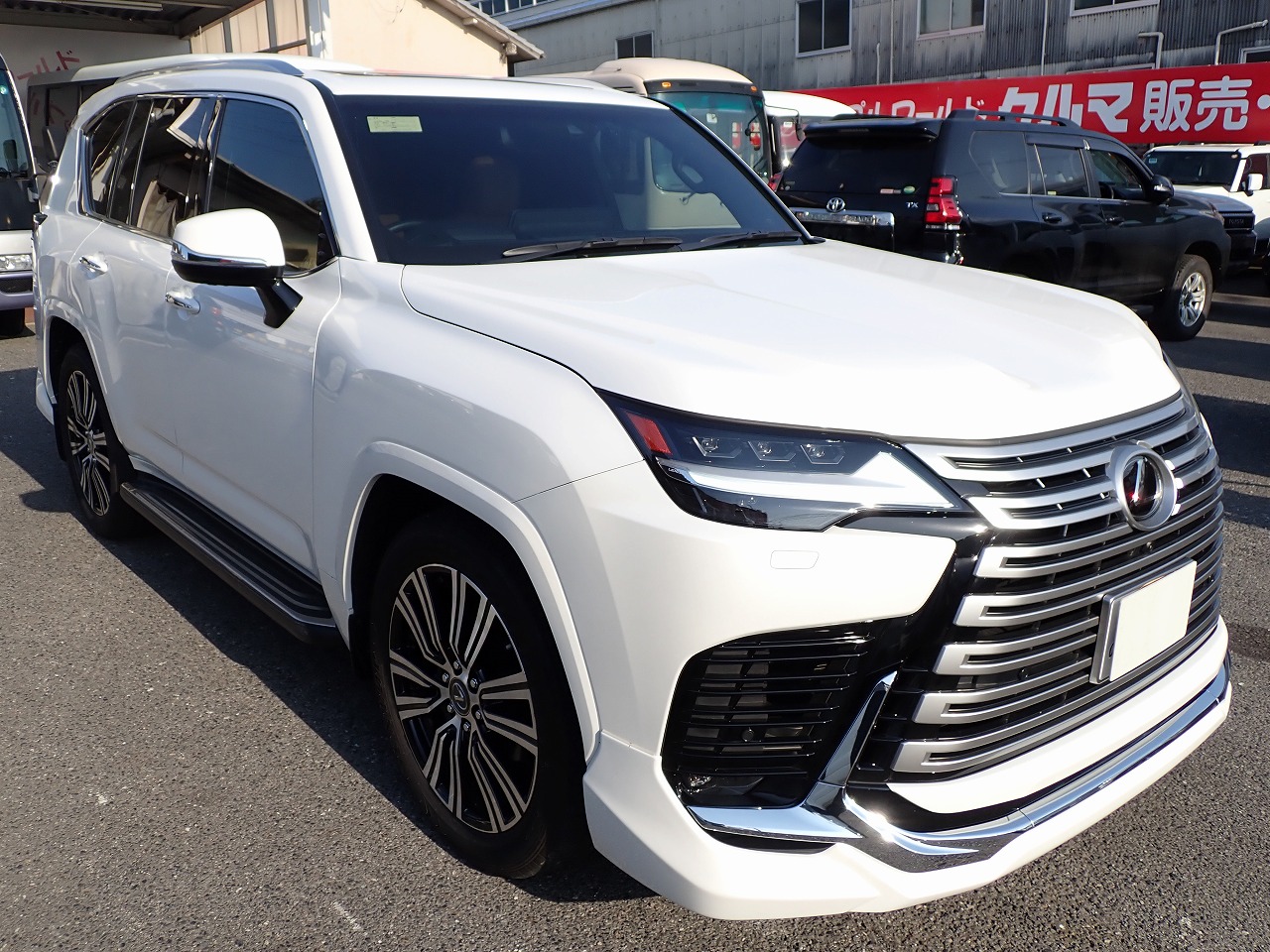 LEXUS LX