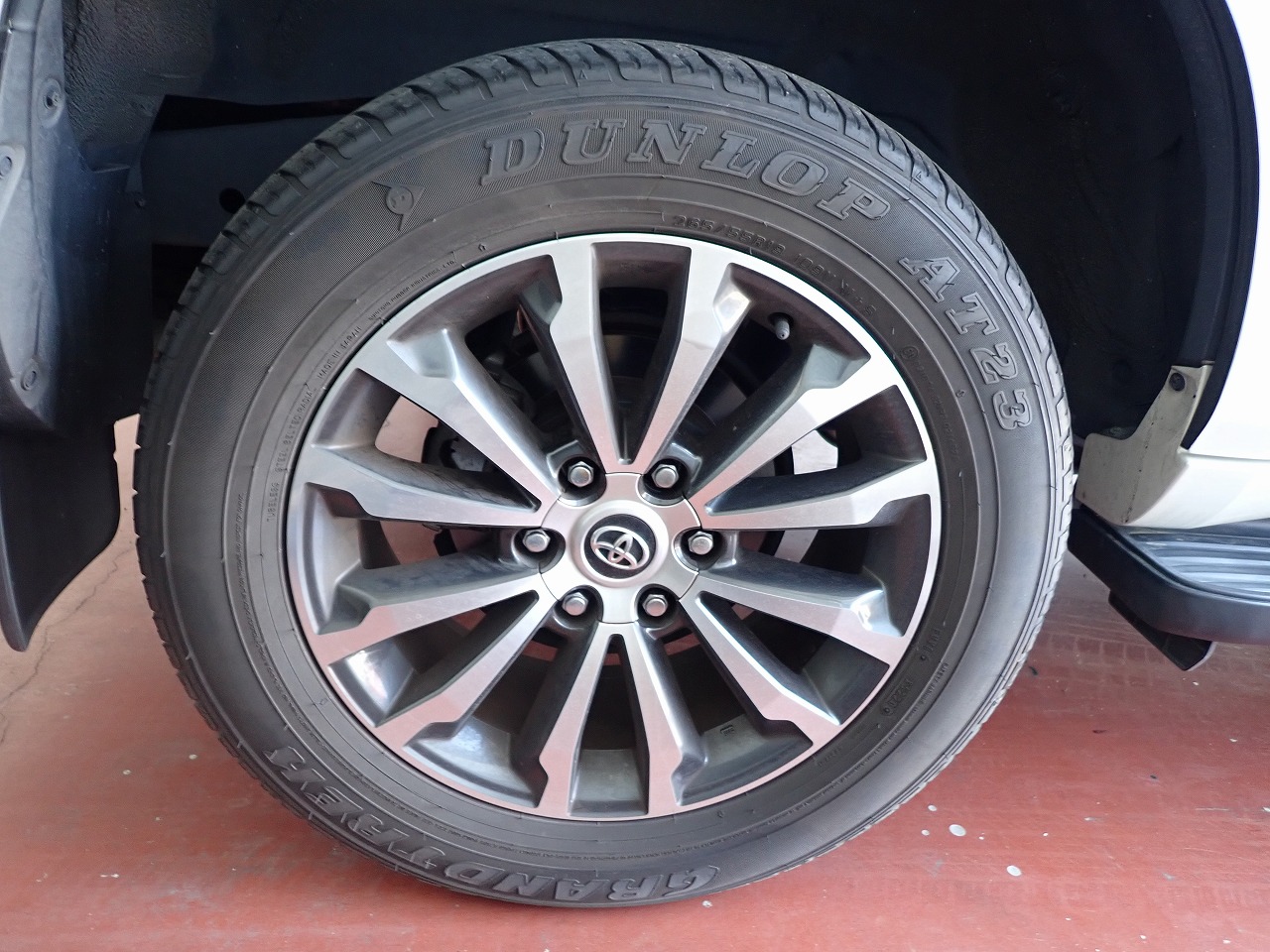 TOYOTA Land Cruiser Prado